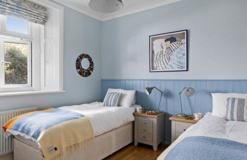 1 The Old Signal House, Penlee Point - Amazing views - Woodburner - Wi-Fi - Photo 26