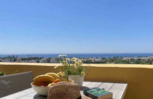 62 - Penthouse in Los Almendros with fantastic vie - Photo 11