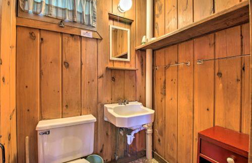 Lake Retreat with Dock, Deck and BBQ, BYO Boat! - Foto 10