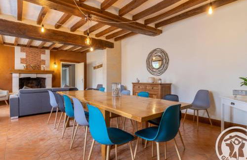 Gîte de groupe avec salle de jeux, jardin 4000m², proche forêt de Chandelais et Zoo de la Flèche - FR-1-622-56 - Photo 14