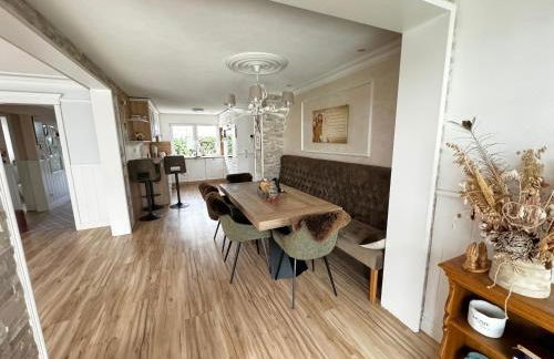 Luxus Villa 5 Schlafzimmern Sauna privater Pool Großer Garten - Foto 6