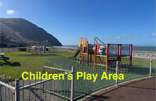 Lovely New 2 Bedroom Condo with Stunning Seaviews - Foto 53