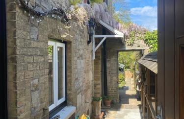 Gwydyr House - Photo 69