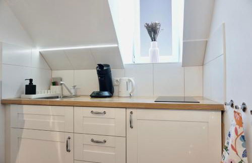 Stylisches Apartment für 2 Personen in historischem Fachwerkhaus 4 Etage mit Blick auf Stadt & Festung - Foto 9