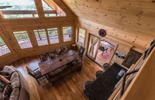 Majestic mountaintop cabin, hot tub, fireplaces - Foto 15