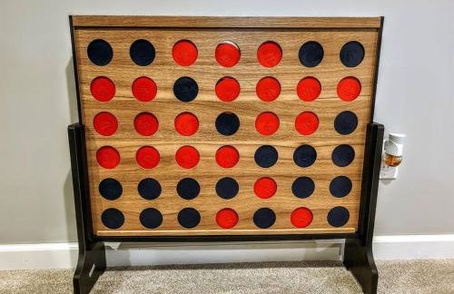 Ultra Comfy, Spotless & Spacious, Private Home in Boyne, Dogs Ok, Walk to Town - Foto 33