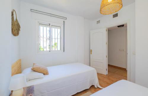 Cubo's Townhouse Sierrezuela - Photo 33