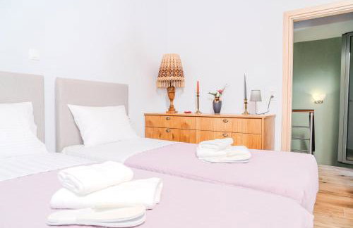 Emily Maria Fine Living - Foto 25