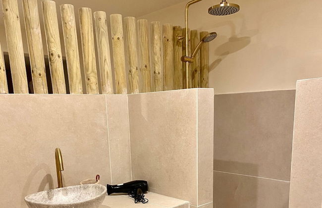 Charming 1-bed Apartment - Foto 6