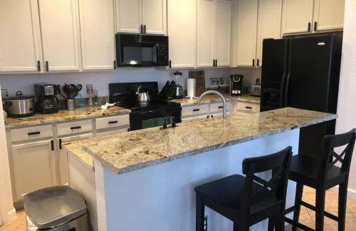 GREAT VALUE! - private pool. Disney Area 4/4 - Foto 29