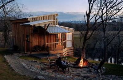Magical Tennessee Tiny House with a Rooftop Deck - Foto 13
