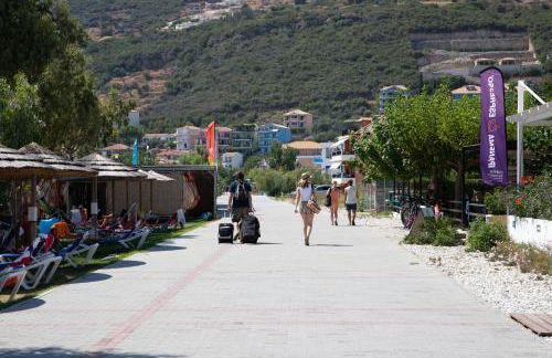 Odeon Hotel - Photo 114