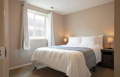 Northside Abode Close to Downtown - Foto 17