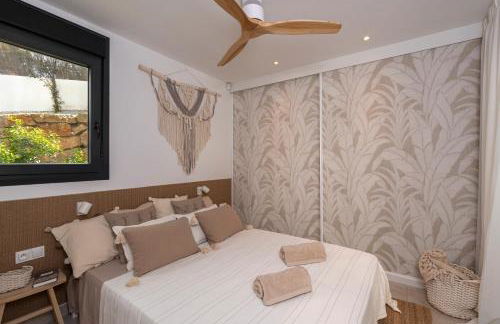 Ibiza Style Villa with pool by Prime Spanish Holidays - Photo 14