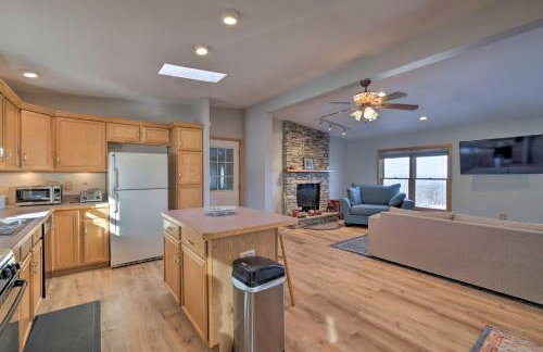 Catskills Mtn Retreat with Panoramic View and Fire Pit - Foto 7