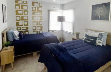 Quaint Mid-Century Cottage by the Coast - Foto 17