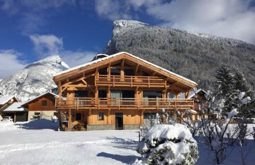 Chalet spacieux à Samoëns de 210 m² avec jacuzzi et jardin - Foto 19