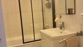 Agréable petit gîte avec jardinet et piscine - Foto 5