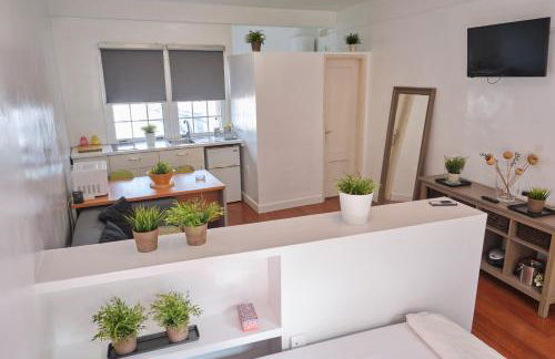 CENTRICO Y LUMINOSO ESTUDIO EN SANTA CRUZ - Foto 6