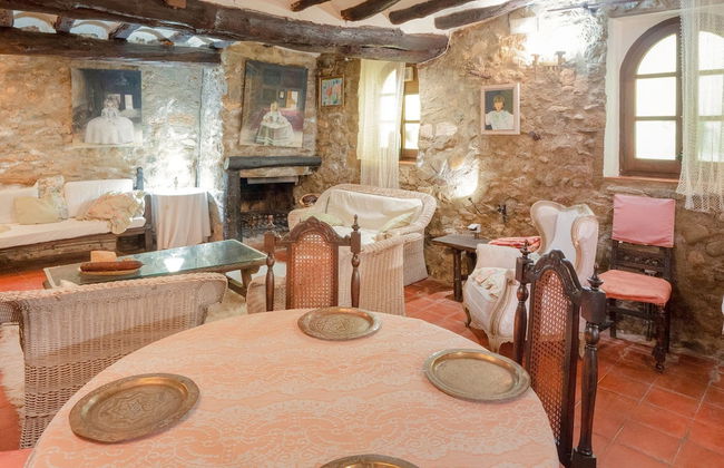 Rustic Holiday Home in Tolva near Mont Rebei Lake - Foto 9