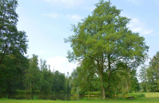 Cottage With Bubble Bath - Photo 34