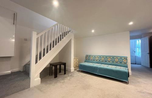 3 Bedroom Lovely Calm Independent Home - Foto 31