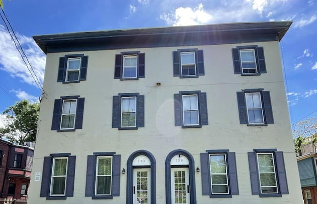 Park Place- Cozy Modern Space Fully Updated Fast Wifi Good Coffee and Easy Parking - Foto 14