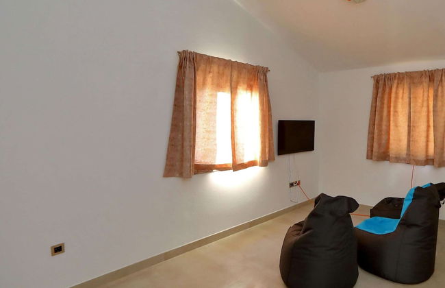 Villa in Starigrad With Heated Pool - Foto 12