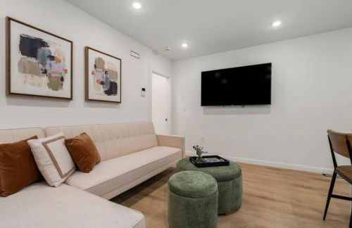 Modern Coastal City Stay Waterfront and Airport - Foto 10