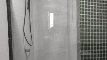 Lindo Flat frente praia - Foto 4, Shower