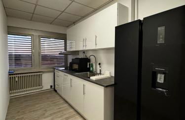 Dreieich Wohnung 10 Personen - 6 Einzelzimmer Parkplatz LKW - Foto 4