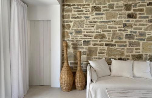 LAINI LUXURY SUITES - Photo 65