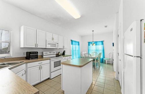 Mickey & Mario's Fun House 12 Min From Disney! 4 Bedroom Home - Foto 17