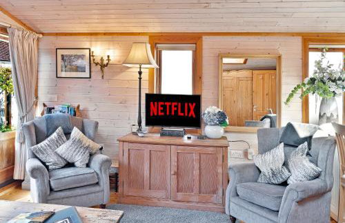 The Lodge - Luxury Lodge with Super King Size Bed, Kitchen & Shower Room - Foto 9