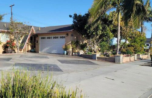 Luxstay in Huntington Beach - Photo 27