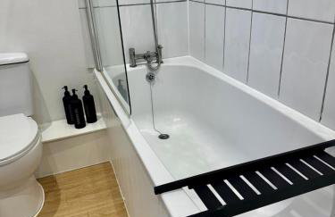 Charming 6 Bed Flat in Bedminster - Sleeps 8 - Foto 21