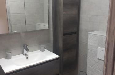 La maison de Manon, 4-5personnes, 75m2, centre village avec piscine privée - Foto 16