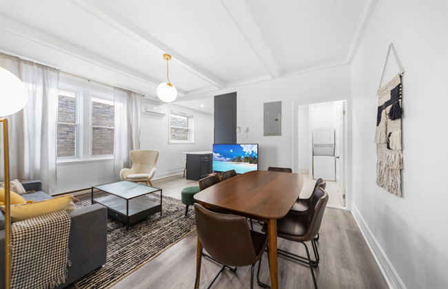 SPACIOUS RENOVATED APARTMENT SLEEPS 12 - Foto 8