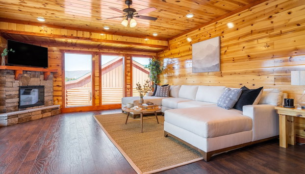 Ranger by Avantstay Huge Smokies Cabin w/ Pool - Foto 3, Habitación