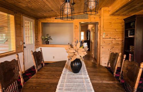 The Carriage House Walk to River Lake In Town - Foto 40