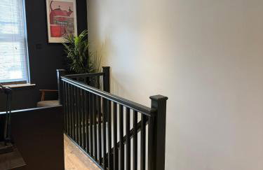 Studio 77 - Stylish 1 Bedroom End Terrace House - Foto 30