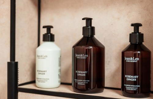 EDLER WOHNRAUM Elegantes Apartment mit Balkon, Boxspringbett, Kaffeevollautomat, Lift & Parkplatz - Foto 19