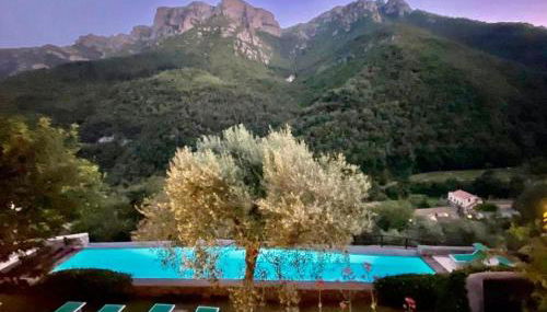 Oliveto stunning property with private garden - Photo 5