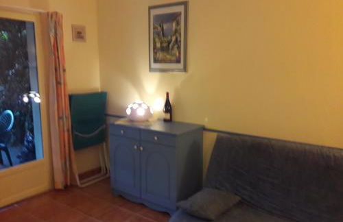 Provence, Uzès, Gaujac maisonnette 6-7 personnes dans résidence - Photo 9