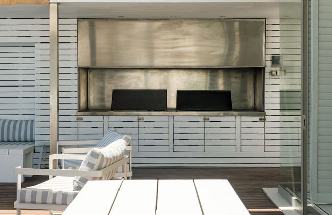 Villa Bleu Blanc in Camps Bay With Pool and Views - Foto 48