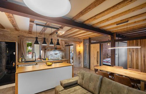 Mala kuća od soli - Foto 1