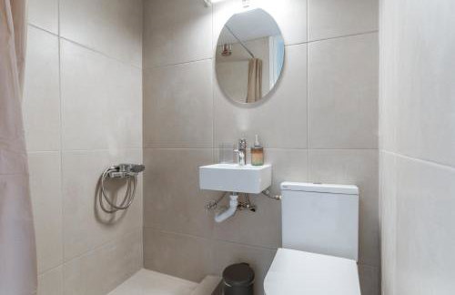 Stenies Little Nook - Photo 21