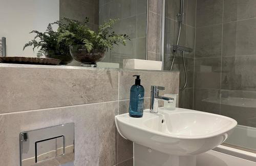 Pass the Keys Modern Penthouse Style Apartment in Haddenham - Foto 13