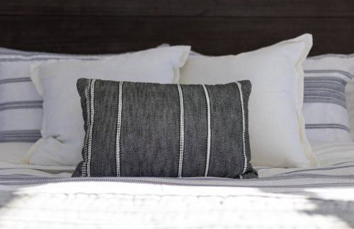 Updated & Spacious 2 BR with Free WiFi - Foto 30