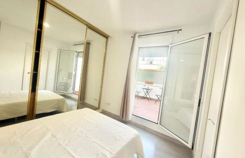 Metro Avenida de América 11 AMCH Hospedaje - Photo 23